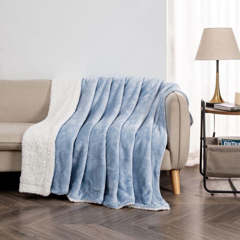 FreshFolds Ultra Soft Plush Sherpa Reversible Blanket