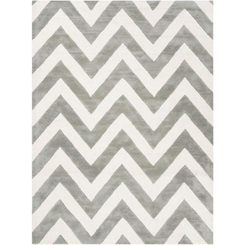 Safavieh Kids SFK921 Hand Tufted Area Rug - Grey/Ivory - 5'x7' - Safavieh.