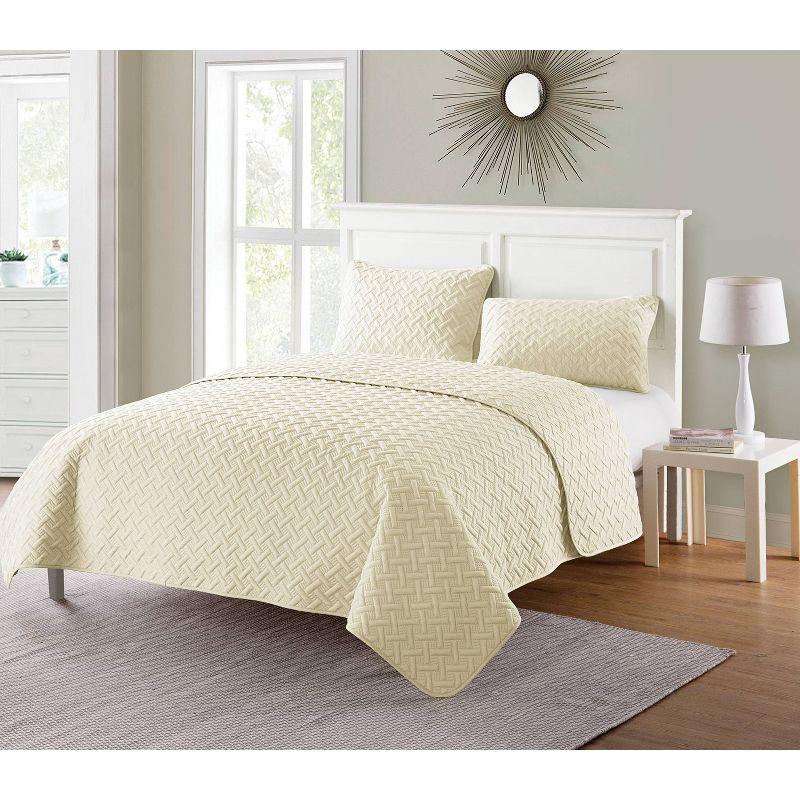 Ivory Full Microfiber Reversible Quilt Set