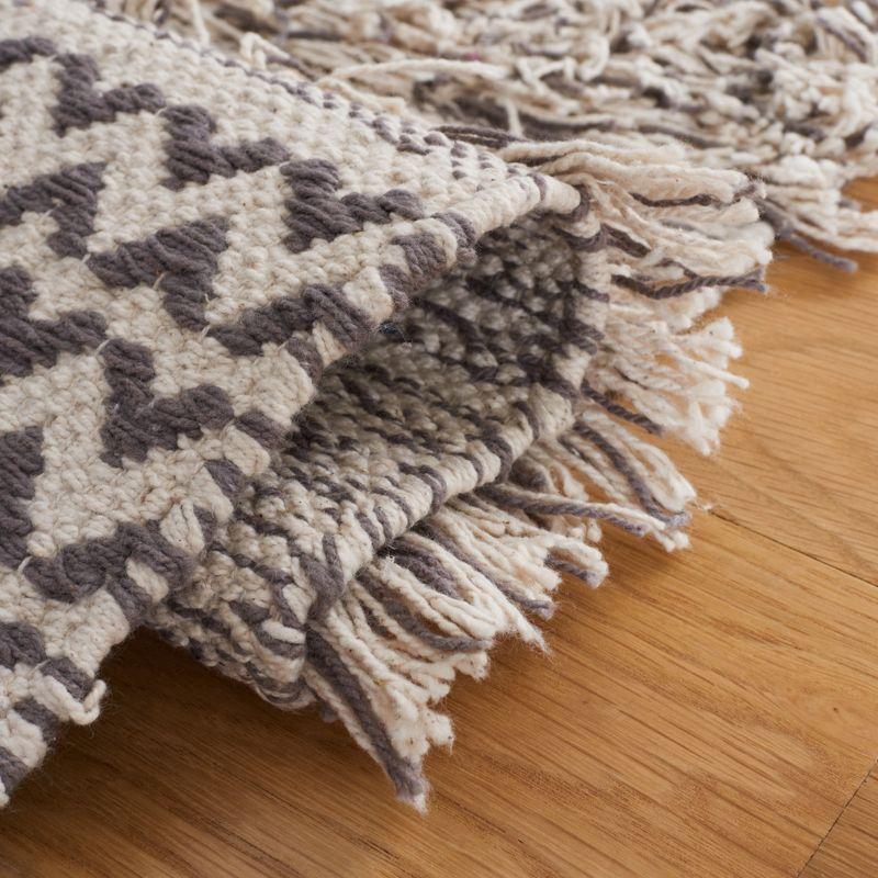 Natura NAT929 Power Loomed Runner Rug - Grey/Ivory - 2'3"x9' - Safavieh.