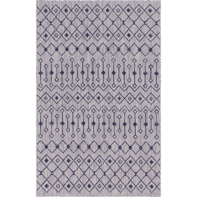 Unique Loom 5' 1 x 8' 0 Rectangle Indoor/Outdoor Trellis Gray Area Rug