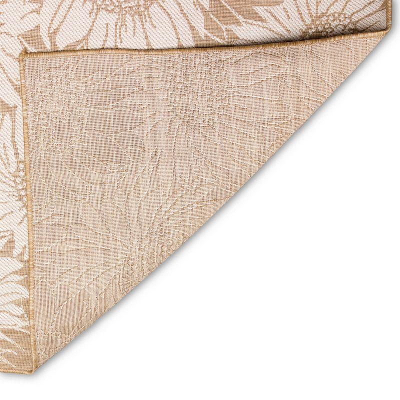 Liora Manne Carmel Sunflower Field Indoor/Outdoor Rug Sand 6'6" x 9'4"