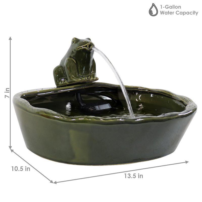 Sunnydaze Outdoor Solar Powered Ceramic Spitting Frog Water Fountain with Submersible Pump - 7" - Green