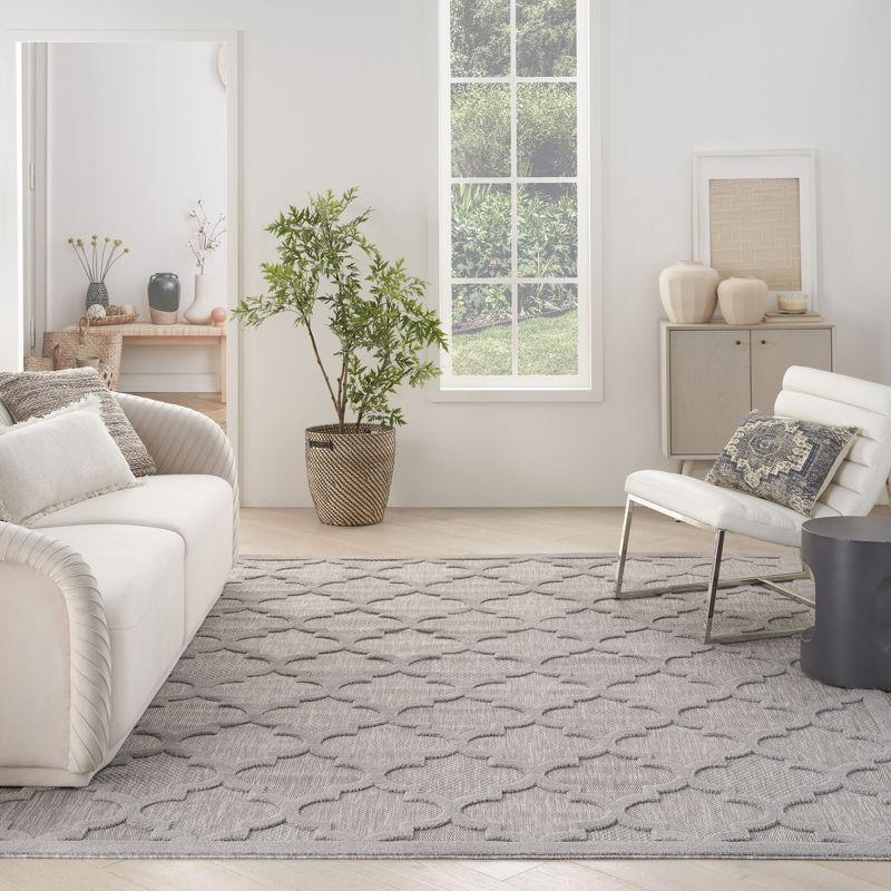 Nourison Easy Care 7' x 10' Silver Grey Indoor/Outdoor Rug