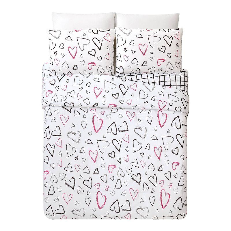 Roxy Hearts Reversible Pink/Black/White Comforter Set