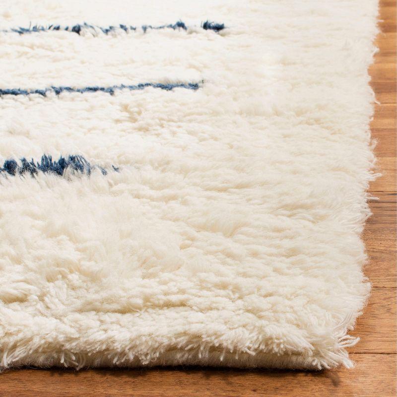 Kenya KNY750 Hand Knotted Runner Rug - Ivory/Navy - 2'3"x8' - Safavieh.