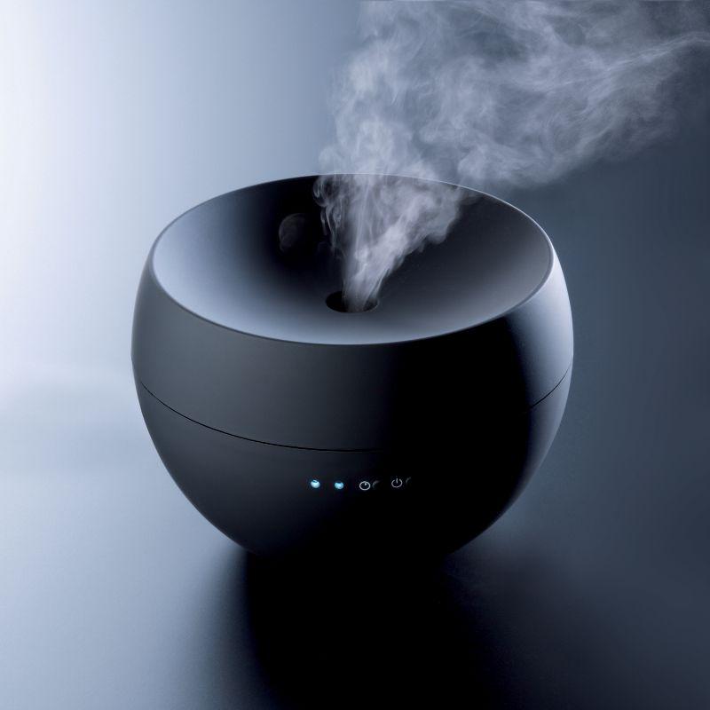 Stadler Form Aromatherapy Oil Diffuser White: Ultrasonic Scent Diffuser, Cordless, USB Powered, Intermittent Setting