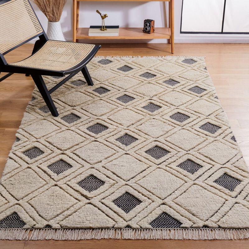 Kenya KNY805 Hand Knotted Area Rug - Ivory/Black - 6'x9' - Safavieh.