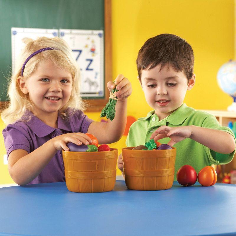 Learning Resources New Sprouts Bushel of Fruit