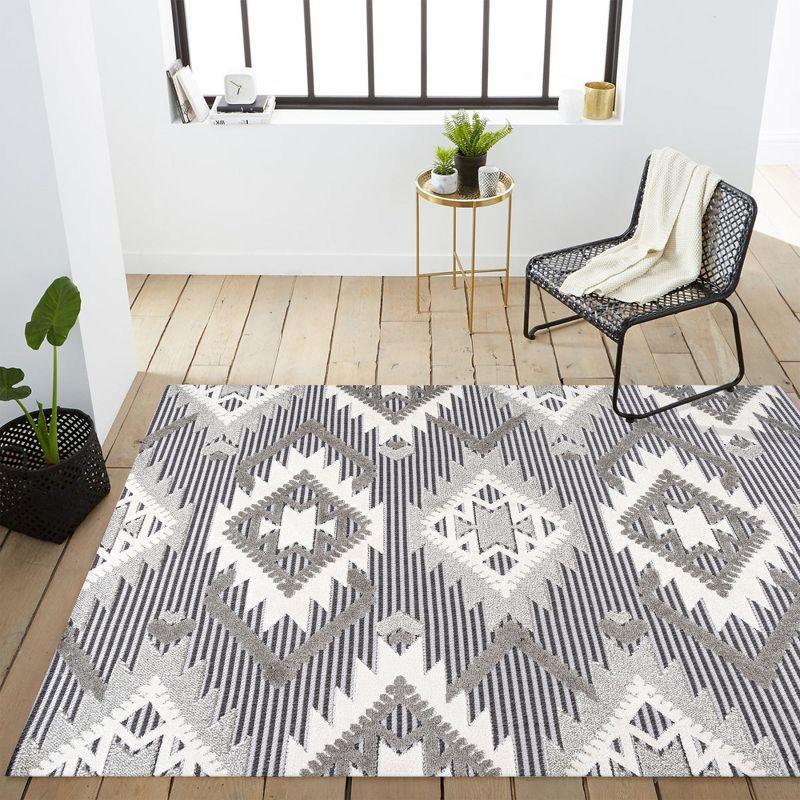 Sumak High-Low Pile Neutral Diamond Kilim Indoor/Outdoor Area Rug - JONATHAN Y