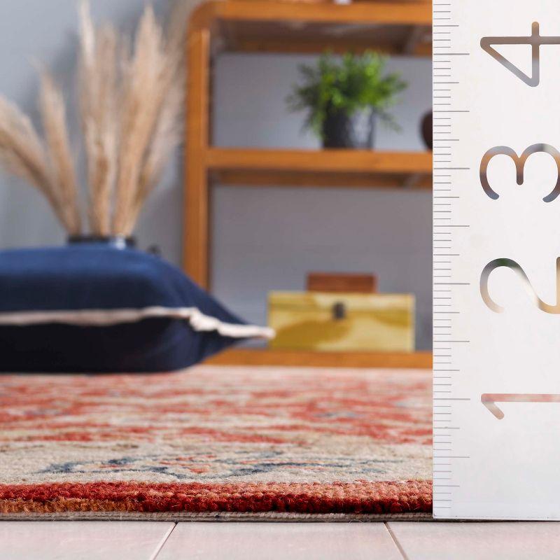 Chelsea HK140 Hand Hooked Area Rug - Red/Ivory - 3'9"x5'9" - Safavieh.