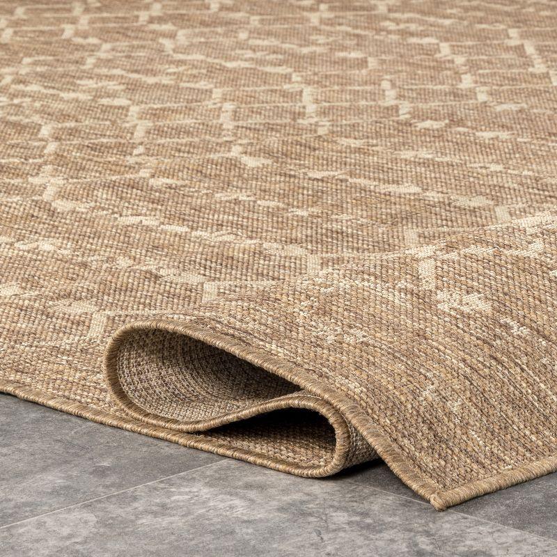 Reversible Easy-Care Beige Synthetic 4' x 6' Indoor/Outdoor Rug