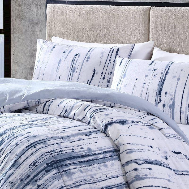 Sokal Blue Reversible 3 Piece Comforter Set