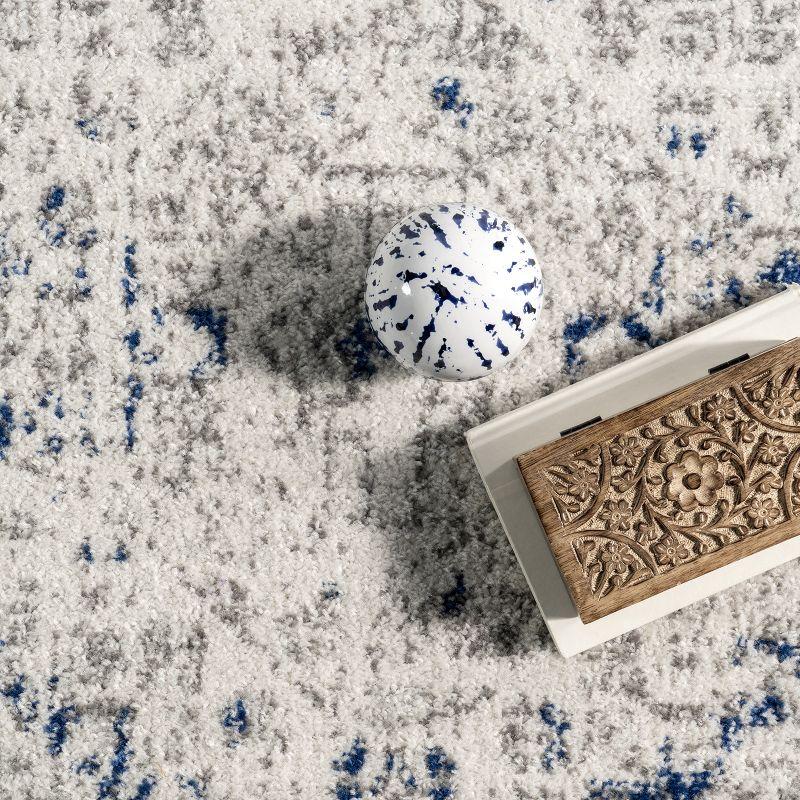 Nuloom Minta Medallion 2x3 Accent Indoor Area Rug for Living Room Bedroom Dining Room Entryway Kitchen, Blue/Off White