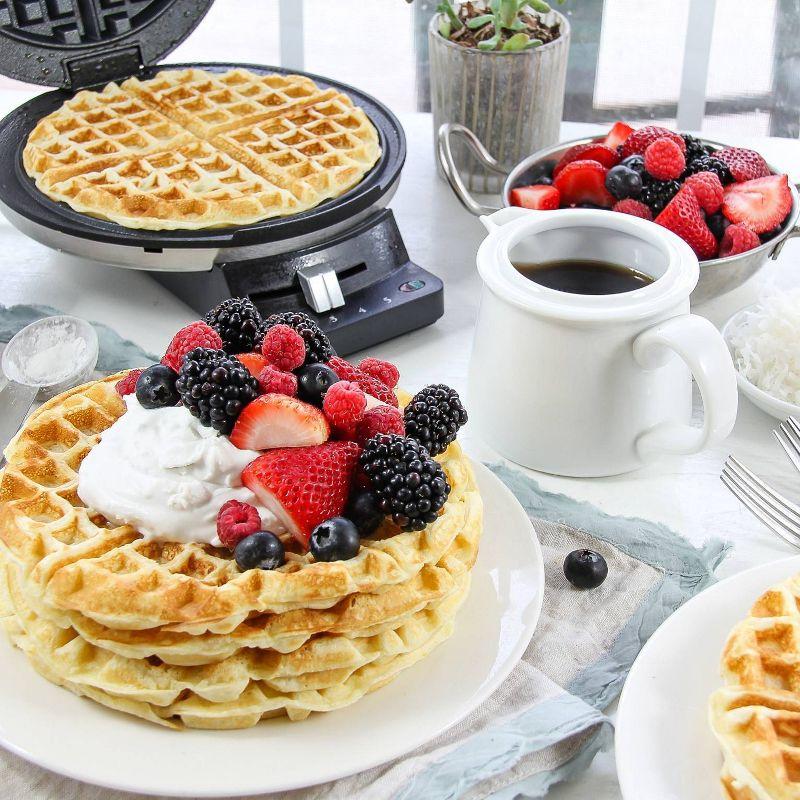 Cuisinart Classic Waffle Maker - Stainless Steel - WMR-CAP2: Nonstick, Temperature Control, 1000W, 4 Cavities, BPA-Free