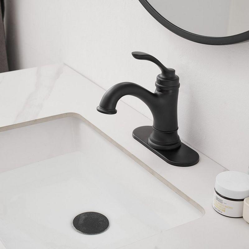 Single-Hole Single-handle Bathroom Faucet with Drain Assembly