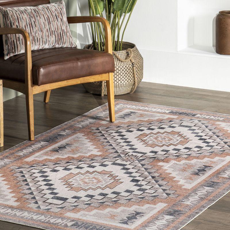 Nuloom Leighton Machine Washable Southwestern Medallion Indoor Area Rug