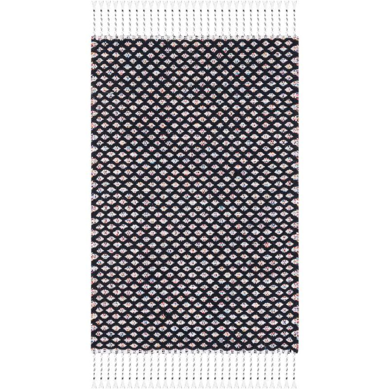 Montauk MTK475 Power Loomed Area Rug  - Safavieh