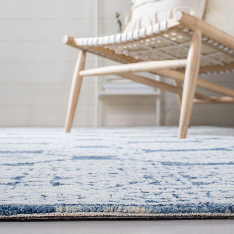 Metro MET803 Hand Tufted Indoor Area Rug - Natural/Blue - 4'x6' - Safavieh