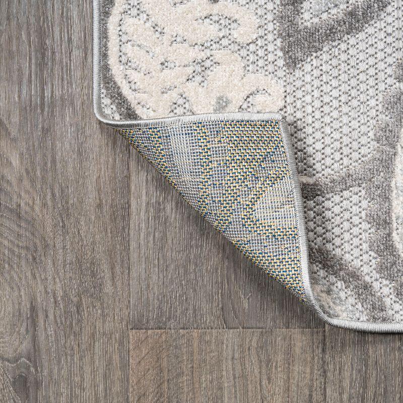 4'x6' Julien Paisley High-Low Indoor/Outdoor Area Rug, Light Gray - JONATHAN Y