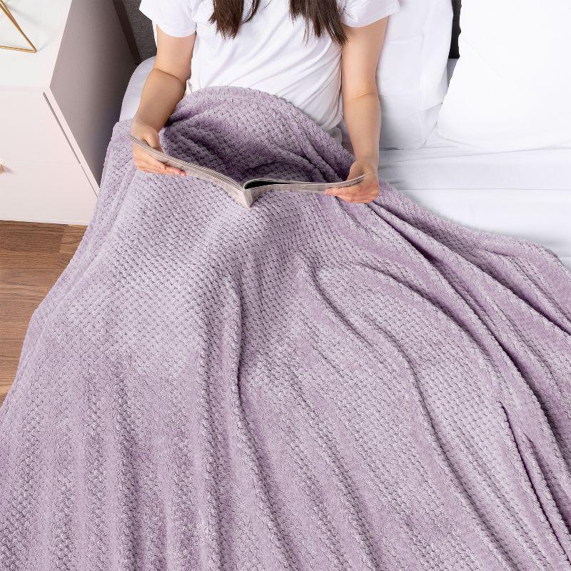 PAVILIA Soft Waffle Blanket Throw for Sofa Bed, Lightweight Plush Warm Blanket for Couch , Lavender Purple/Throw - 50x60