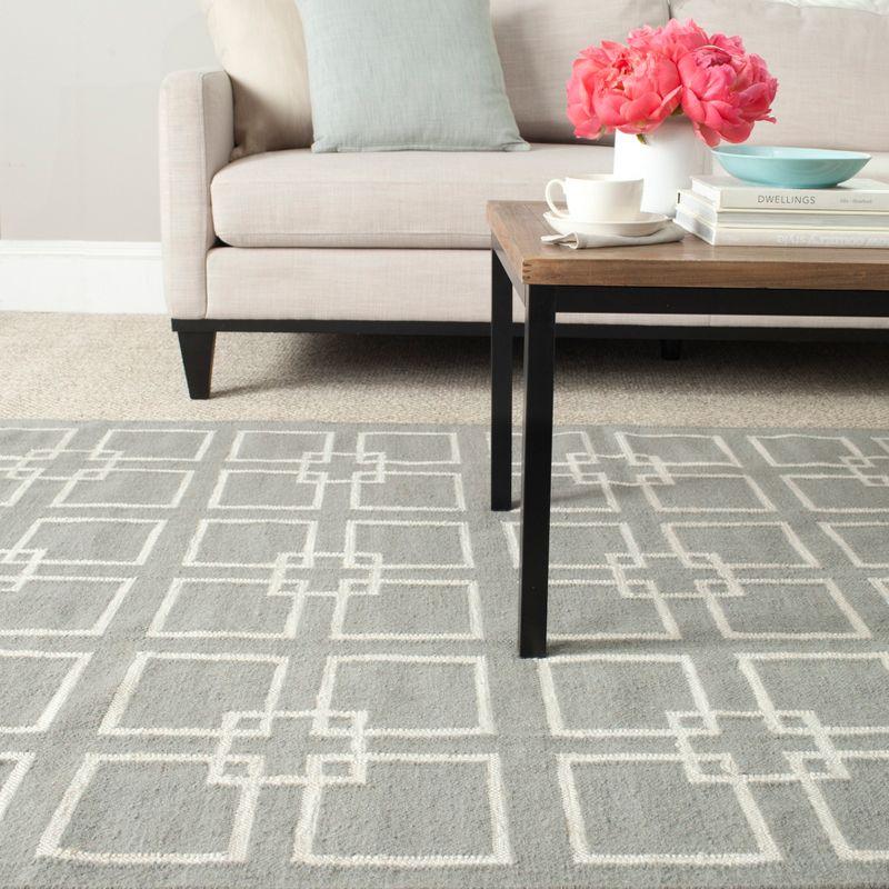 Hand-Knotted Geometric Gray Wool Square Rug - 3' x 5'