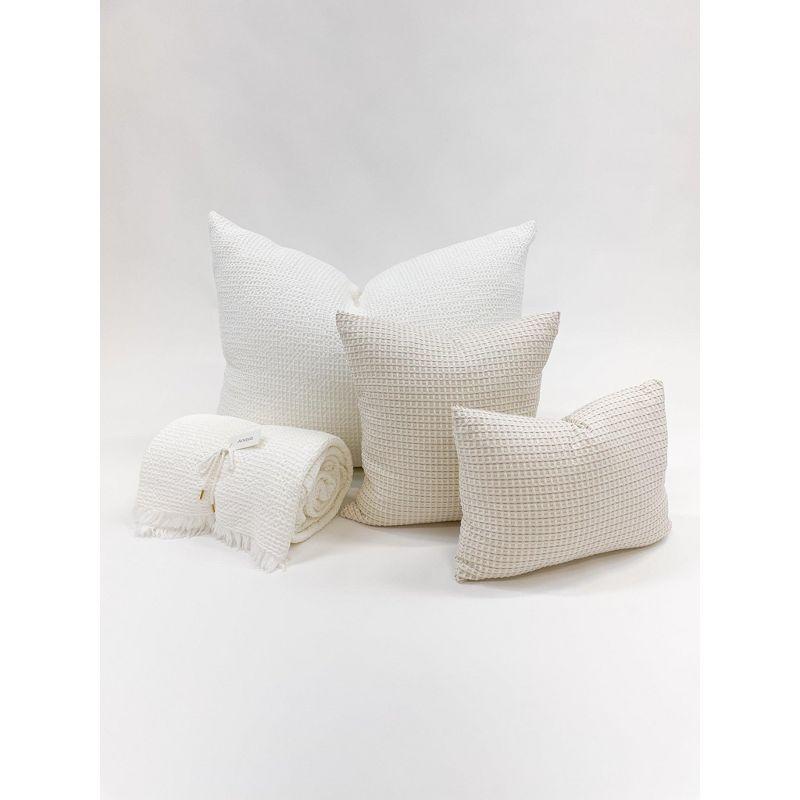 Anaya Down Alternative Plush Pillow