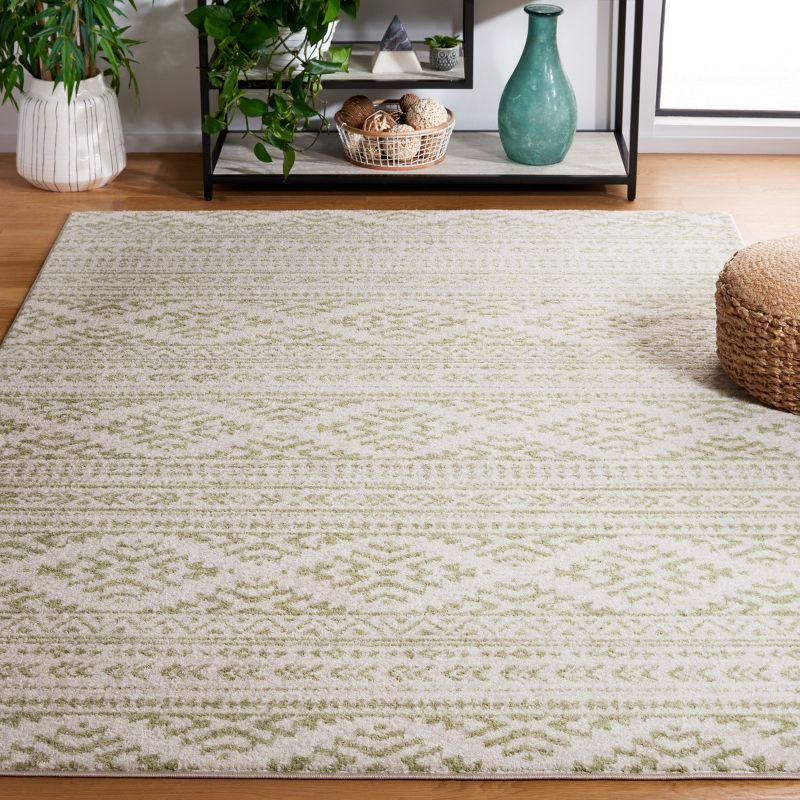 Tulum TUL272 Power Loomed Indoor Area Rug - Ivory/Sage - 5'3"x7'6" - Safavieh
