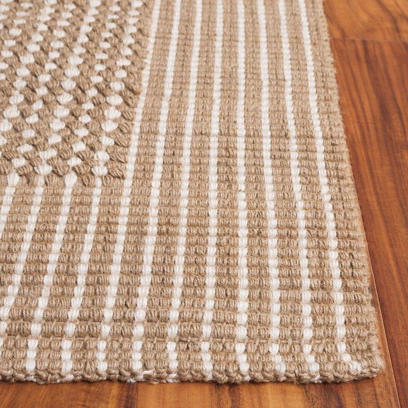 Natural Fiber NF449 Hand Loomed Area Rug  - Safavieh