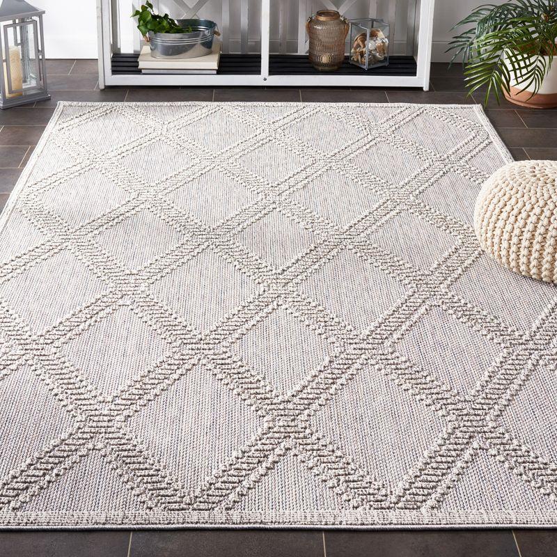 Global GLB226 Power Loomed Indoor/Outdoor Area Rug  - Safavieh