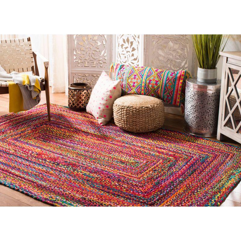 Braided BRD210 Hand Woven Area Rug - Red/Multi - 4' Round - Safavieh.