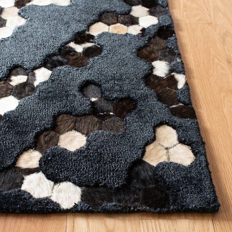 Manhattan MAN101 Hand Tufted Area Rug  - Safavieh