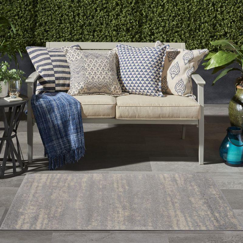 Nourison Essentials 3' x 5' Grey/Beige Modern Indoor/Outdoor Rug