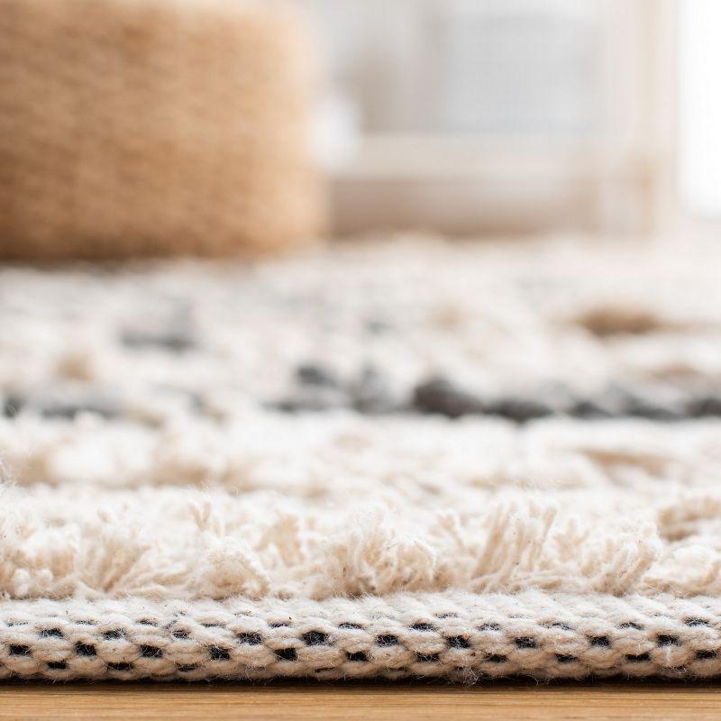Natura NAT655 Hand Woven Accent Rug - Beige/Grey - 3'x5' - Safavieh.