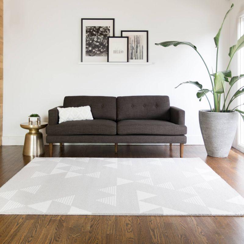 Elle Geometric Gray Area Rug