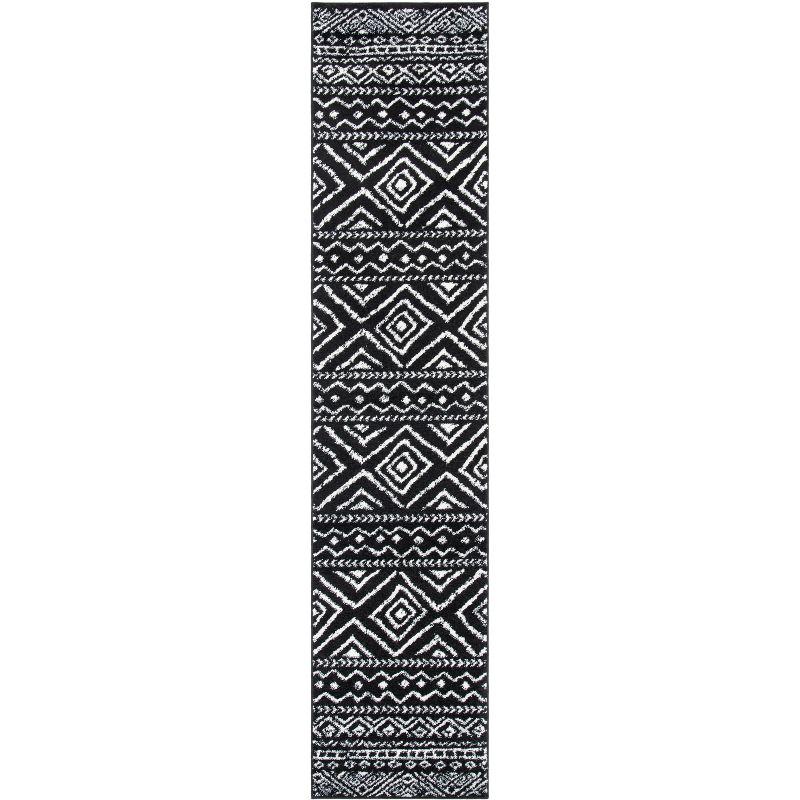 Tulum TUL267 Power Loomed Indoor Runner Rug - Black/Ivory - 2'x9' - Safavieh