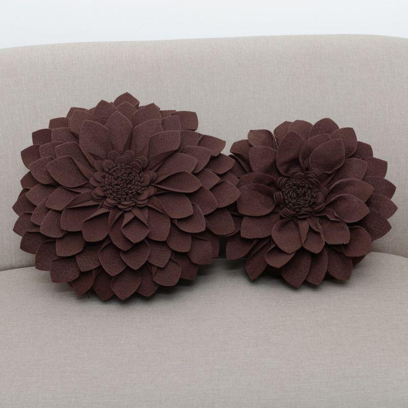 Saro Lifestyle Floral Design Felt Throw Pillow