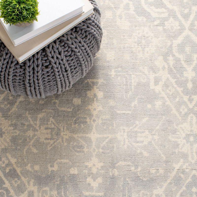 Restoration Vintage RVT532 Hand Tufted Indoor Accent Rug - 3'x5' - Light Grey/Ivory - Safavieh