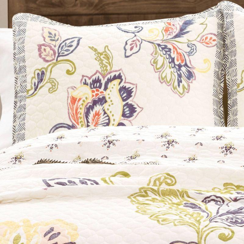 Aster Coral and Navy Reversible Cotton Full Quilt Set