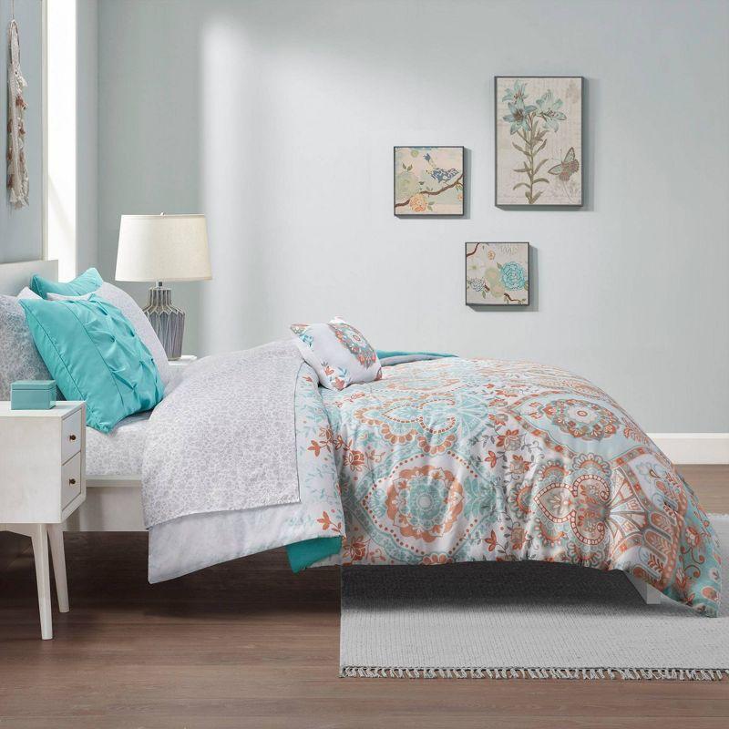 Skylar Comforter & Sheet Set