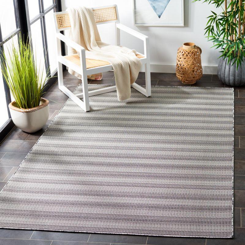 Hampton HTN231 Power Loomed Indoor/Outdoor Area Rug - Black/Gray - 6'5"x9'6" - Safavieh.