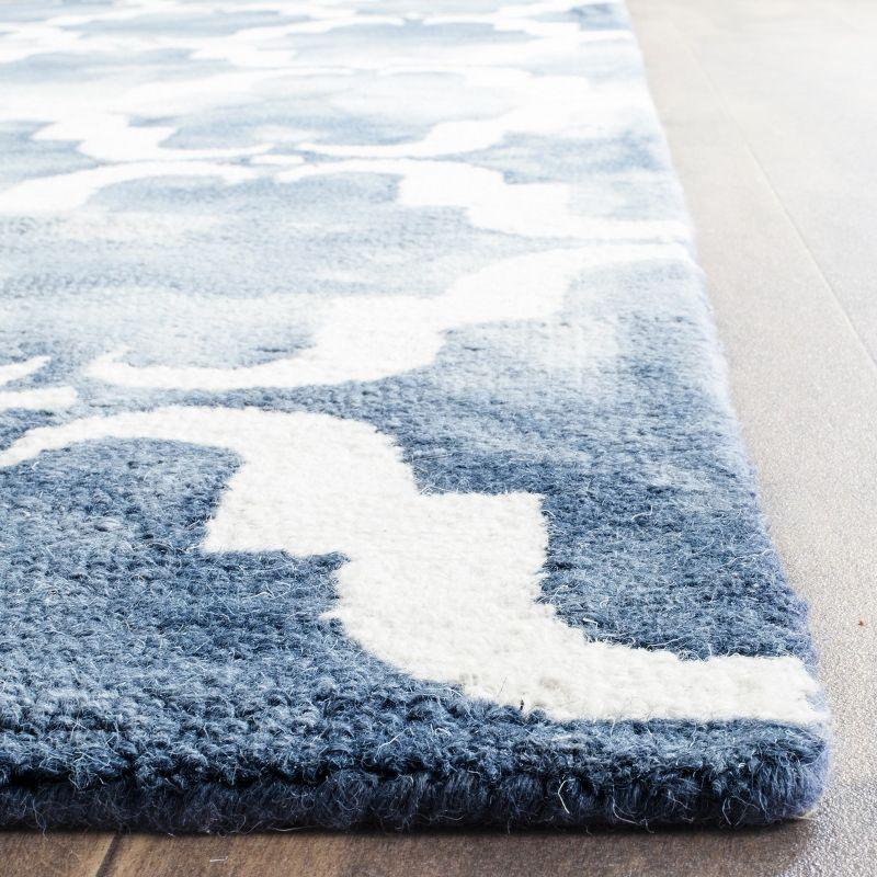 Dip Dye DDY536 Hand Tufted Indoor Area Rug - Navy/Ivory - 5'x8' - Safavieh