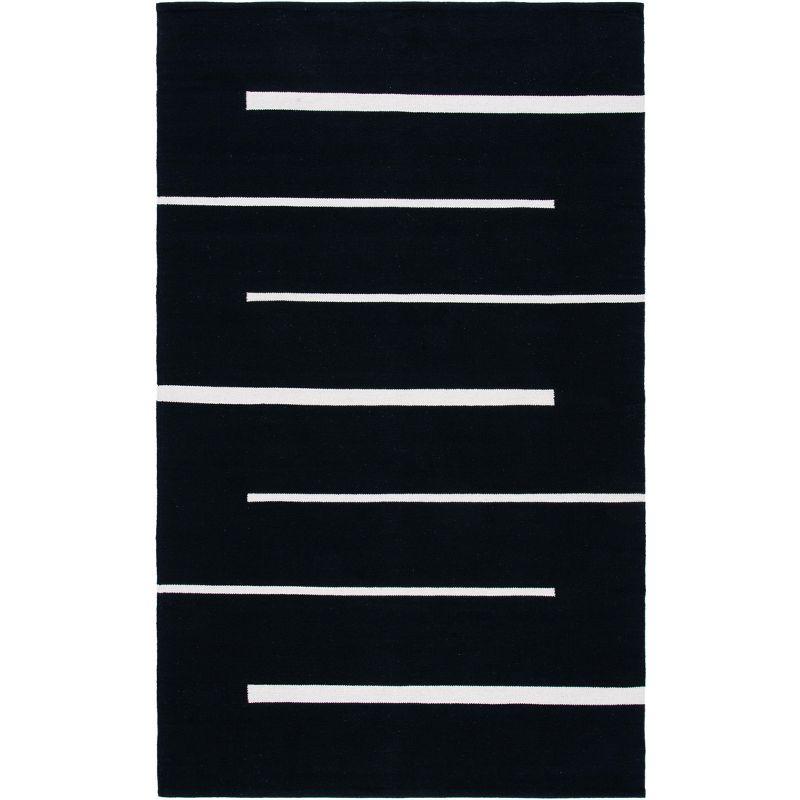 Ivory and Black Handmade Cotton Flat Woven Rug, 4' x 6'