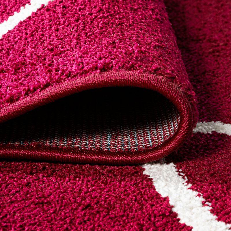 2'x10' Cole Minimalist Diamond Trellis Runner Rug, Red/White - JONATHAN Y