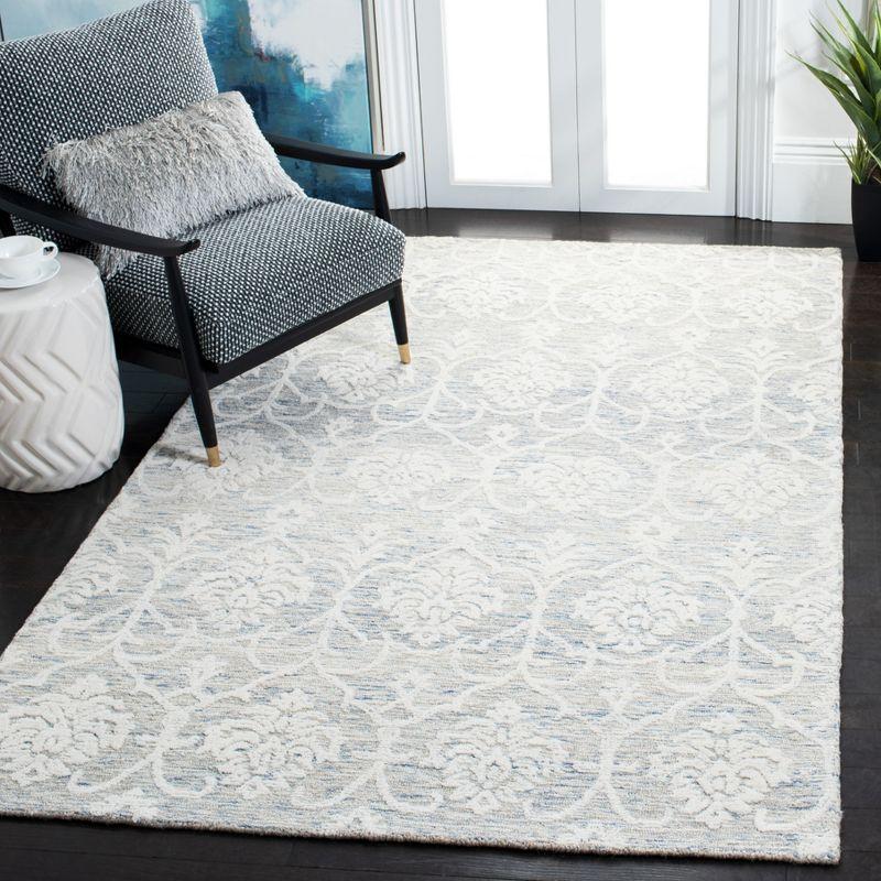 Metro MET996 Hand Tufted Indoor Area Rug - Light Blue/Ivory - 4'x6' - Safavieh