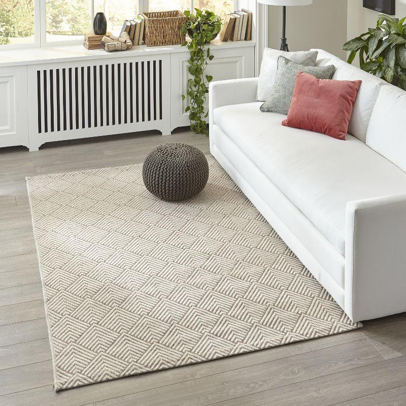 Como Tahla Geometric Loomed Accent Rug - Momeni