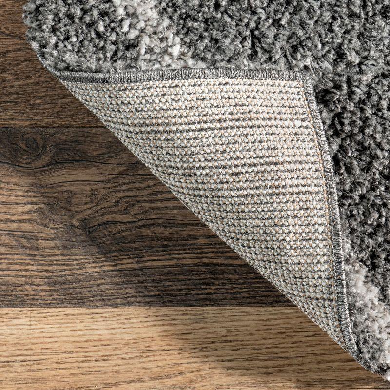 Nuloom Tess Trellis 5x8 Shag Indoor Area Rug for Living Room Bedroom Dining Room Nursery, Dark Grey/Ivory