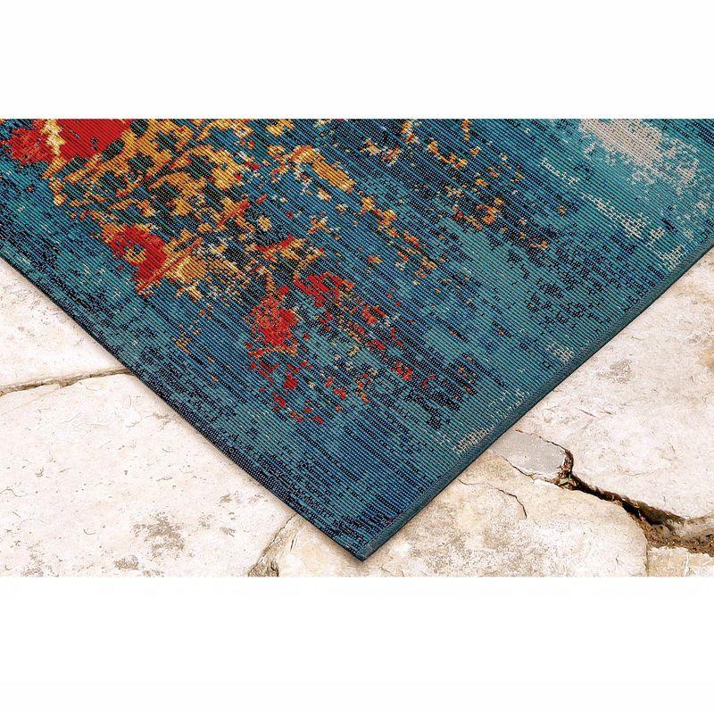 Suzanie Blue Vintage-Look Indoor/Outdoor Synthetic Rug - 1'11" x 7'6"