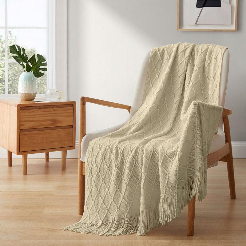 Beige Diamond Knit Machine Washable Throw Blanket