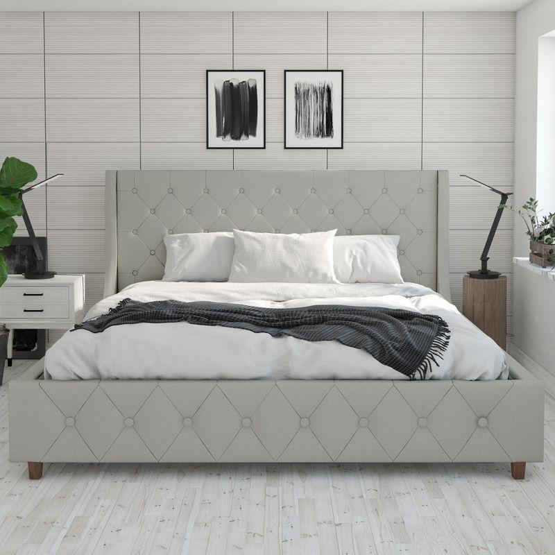 Light Gray Linen Tufted King Upholstered Bed with Metal Frame